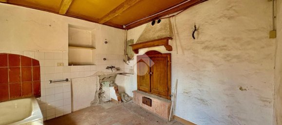 4 bedrooms House in Vertova, Italy No. 298356 6