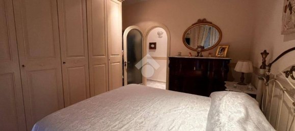 1 bedroom Apartment in Naples, Italy No. 32870 8