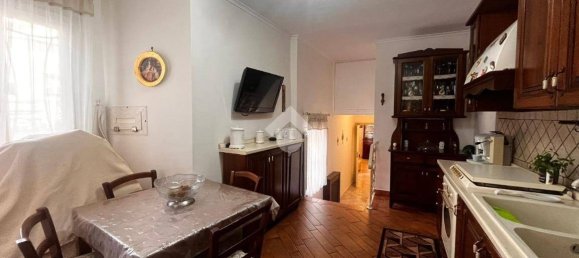 1 bedroom Apartment in Naples, Italy No. 32870 5