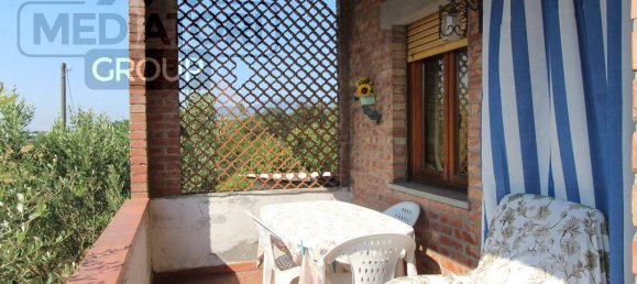 5 rooms Villa in Altopascio, Italy No. 374510 7