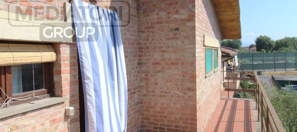 5 rooms Villa in Altopascio, Italy No. 374510 20