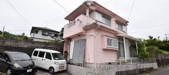 3 bedrooms House in Kagoshima, Japan No. 7703 2