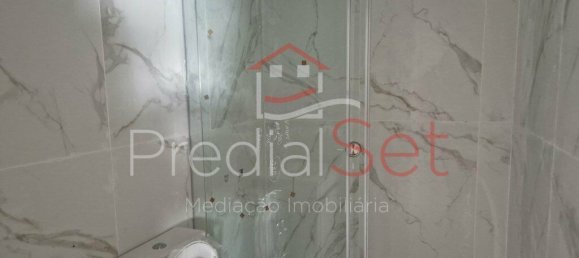 3 bedrooms Duplex in Costa da Caparica, Portugal No. 30487 31