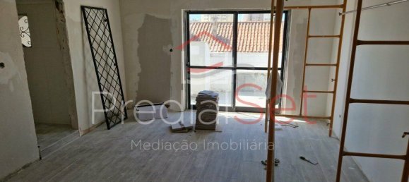 3 bedrooms Duplex in Costa da Caparica, Portugal No. 30487 33