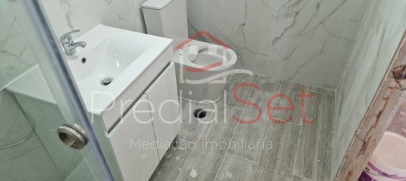 3 bedrooms Duplex in Costa da Caparica, Portugal No. 30487 13