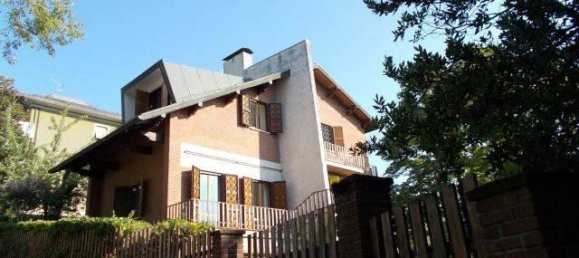 15 rooms Villa in Salsomaggiore Terme, Italy No. 159347 8