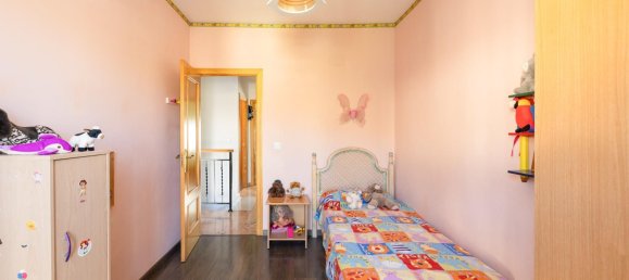4 Schlafzimmer Haus in Jun, Spain, Nr. 94741 21