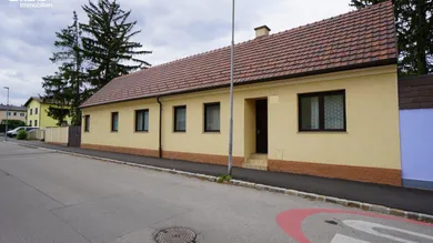 Casa de 4 habitaciónes en Stockerau, Austria No. 154643