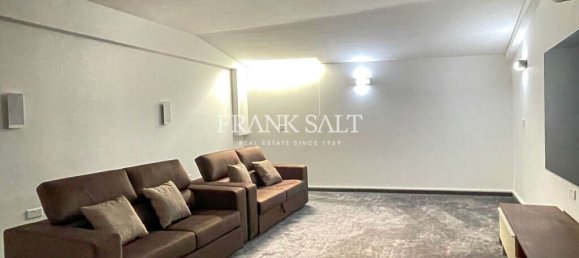 3 bedrooms Villa in Swieqi, Malta No. 3586 15