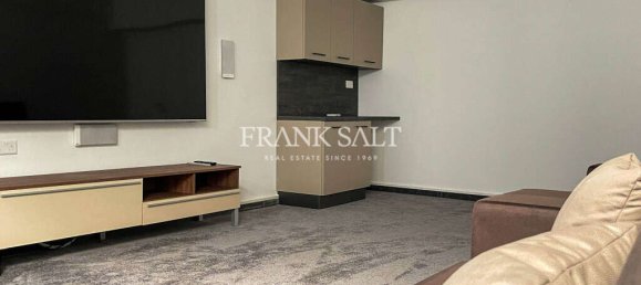 3 bedrooms Villa in Swieqi, Malta No. 3586 16