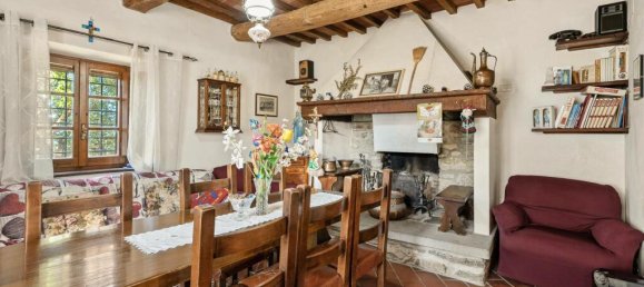 3 Schlafzimmer Haus in Cortona, Italy, Nr. 55571 37