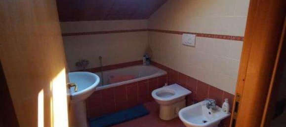 4-Zimmer Wohnung in Cernusco sul Naviglio, Italy, Nr. 8005 9