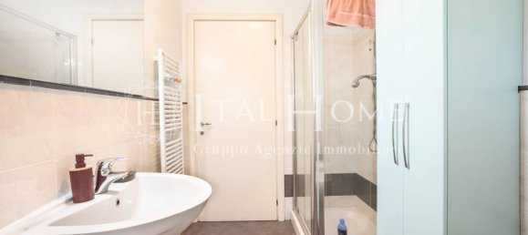 3 chambres Appartement à Bergamo, Italy No. 360487 20