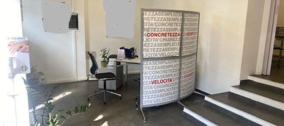 50m² Commercial property in Rome, Italy No. 206367 12