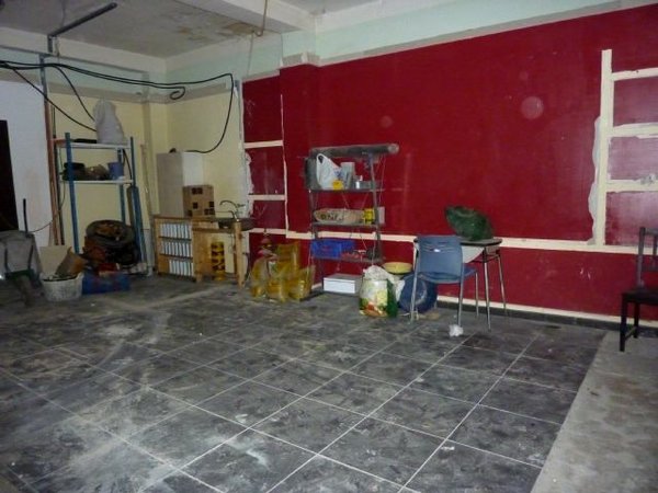 122m² Commercial property in Zaragoza, Spain No. 65148