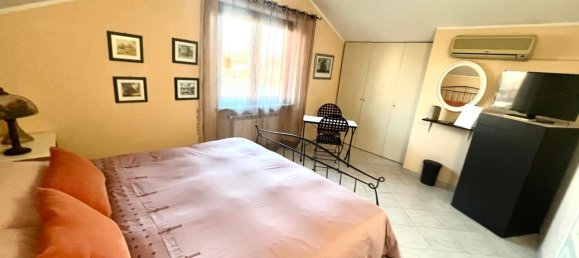 Villa de 5 divisões em Orbassano, Italy N.º 230561 18