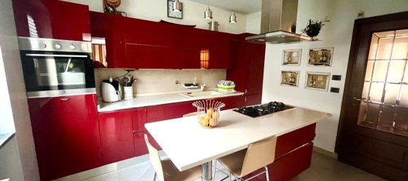 Villa de 5 divisões em Orbassano, Italy N.º 230561 15