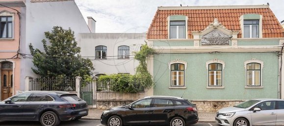 439m² Building in Setubal, Portugal No. 54344 4