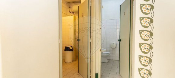 439m² Building in Setubal, Portugal No. 54344 28