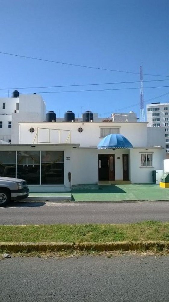 Edificio de 9 dormitorios en Veracruz, Mexico No. 200265