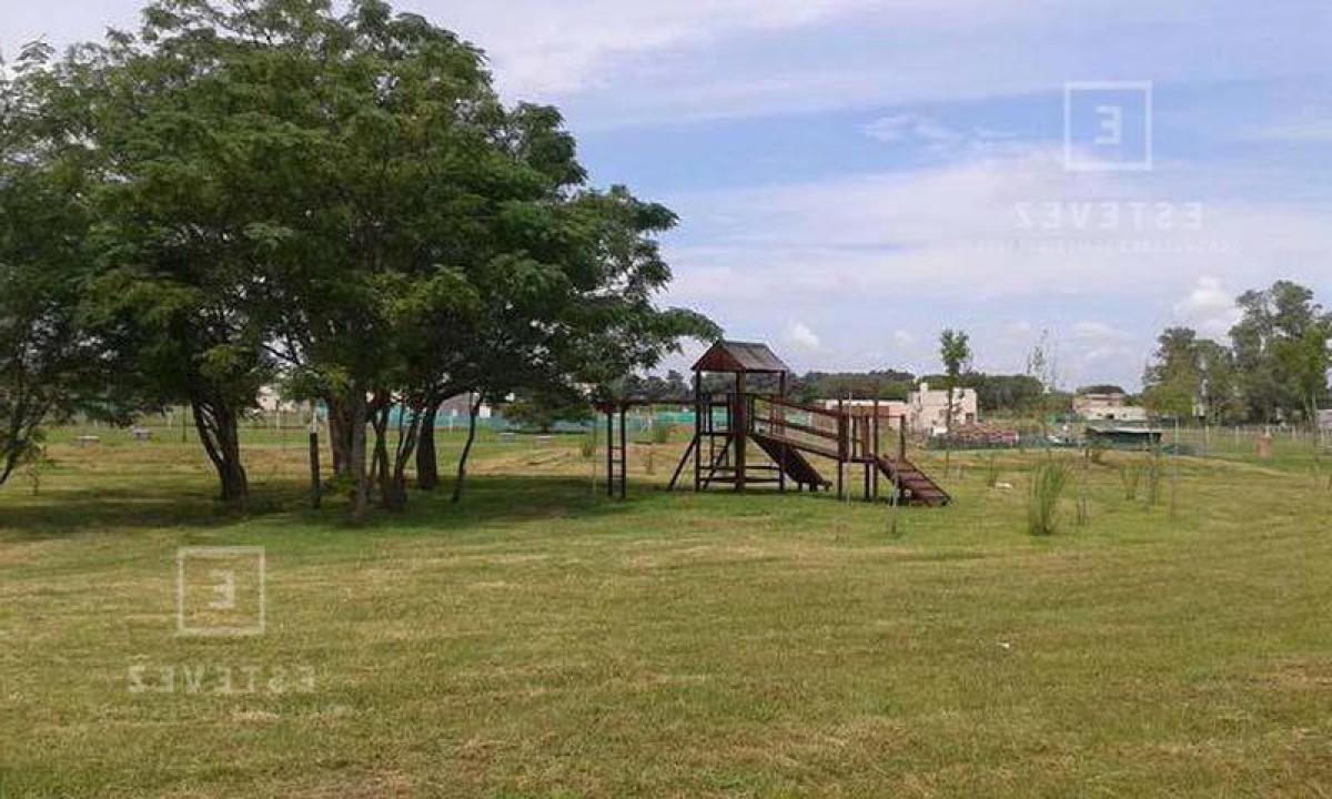  Land in Pilar, Argentina No. 111433