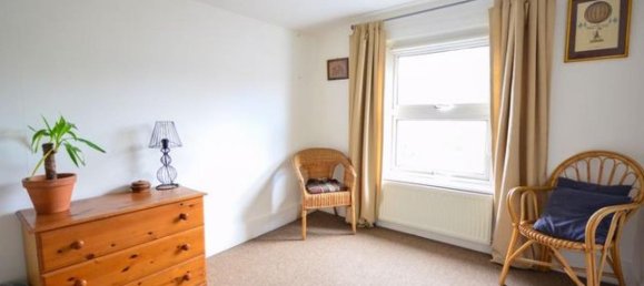 3 bedrooms House in London, United Kingdom No. 752 7