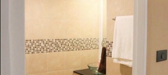 2 bedrooms Condo in Khlong Toei, Thailand No. 63674 7