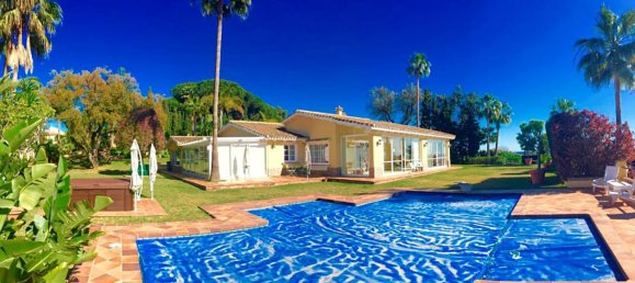 6 bedrooms House in Marbella, Spain No. 143902 10