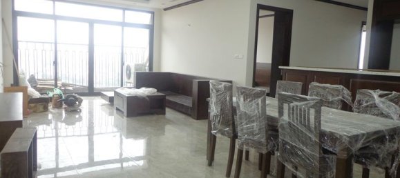 3 bedrooms Apartment in Ba Dinh, Vietnam No. 4654 2