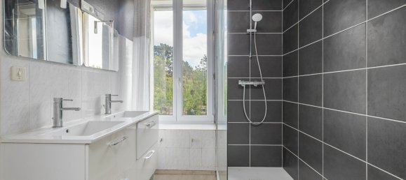 2 bedrooms Building in Quimper, France No. 359026 14