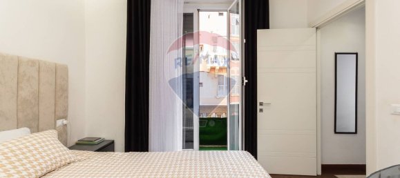 Apartamento de 4 dormitorios en Genoa, Italy No. 381464 8