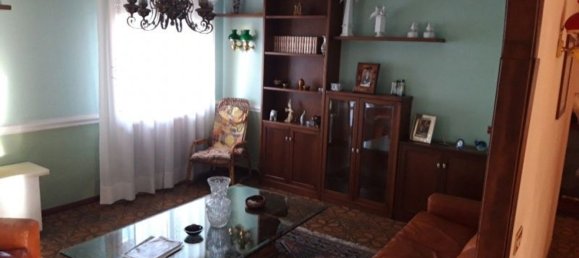 Apartamento de 4 habitaciónes en Montecatini Terme, Italy No. 132340 5