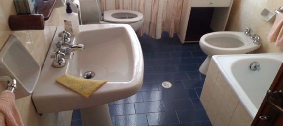 Apartamento de 4 habitaciónes en Montecatini Terme, Italy No. 132340 16