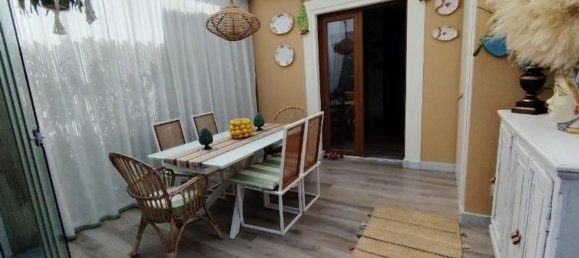 4 bedrooms House in Massa, Italy No. 364671 3