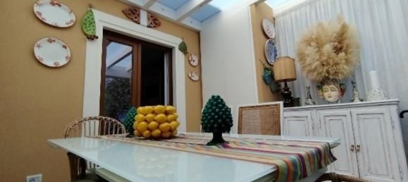 4 bedrooms House in Massa, Italy No. 364671 4