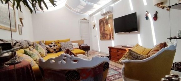 4 bedrooms House in Massa, Italy No. 364671 19