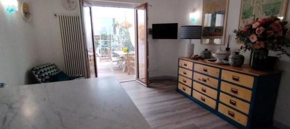 4 bedrooms House in Massa, Italy No. 364671 8