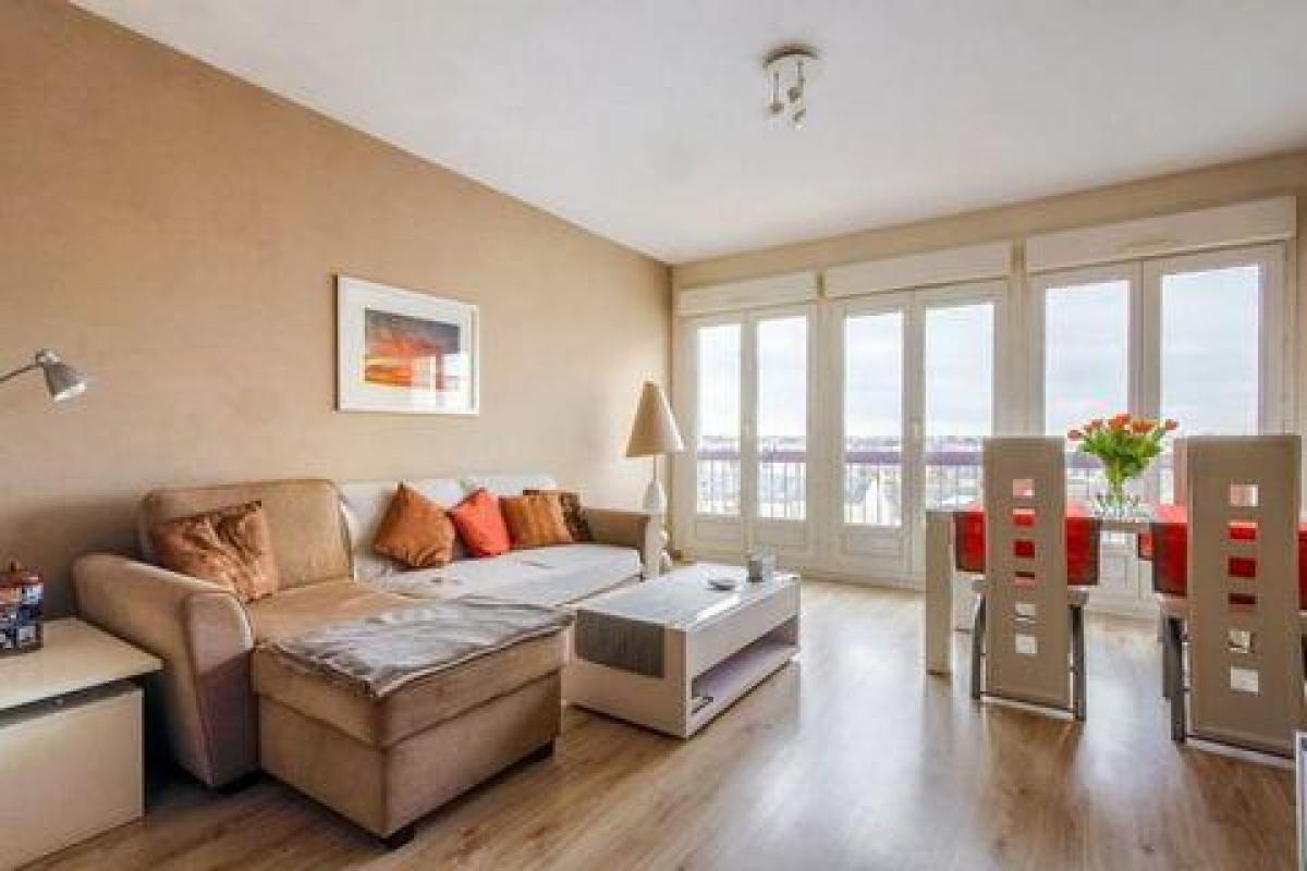 شقة 2 غرف نوم  في Le Mans, France رقم 34265