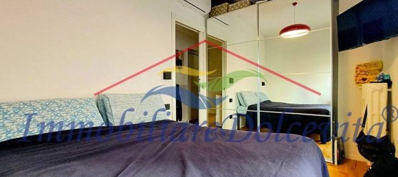2 bedrooms Apartment in Florence, Italy No. 40012 14