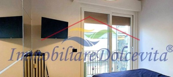 2 bedrooms Apartment in Florence, Italy No. 40012 8