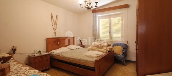 12-Zimmer Haus in Camaiore, Italy, Nr. 123110 10