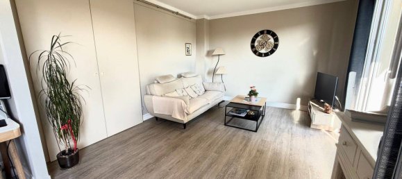 2 bedrooms Apartment in Bourg-la-Reine, France No. 331512 10