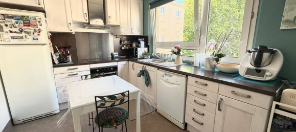 2 bedrooms Apartment in Bourg-la-Reine, France No. 331512 11