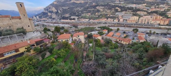 3 rooms Apartment in Ventimiglia, Italy No. 145711 13