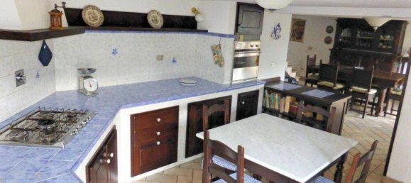 Studio in Pieve Santo Stefano, Italy No. 1527 8