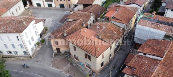 Villa de 5 dormitorios en Poncarale, Italy No. 295929 22