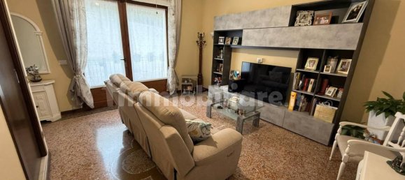 Villa de 5 dormitorios en Poncarale, Italy No. 295929 8
