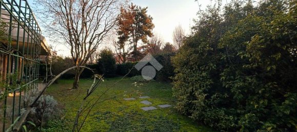 2 غرف نوم فيلا في Gorgonzola, Italy رقم 73829 9