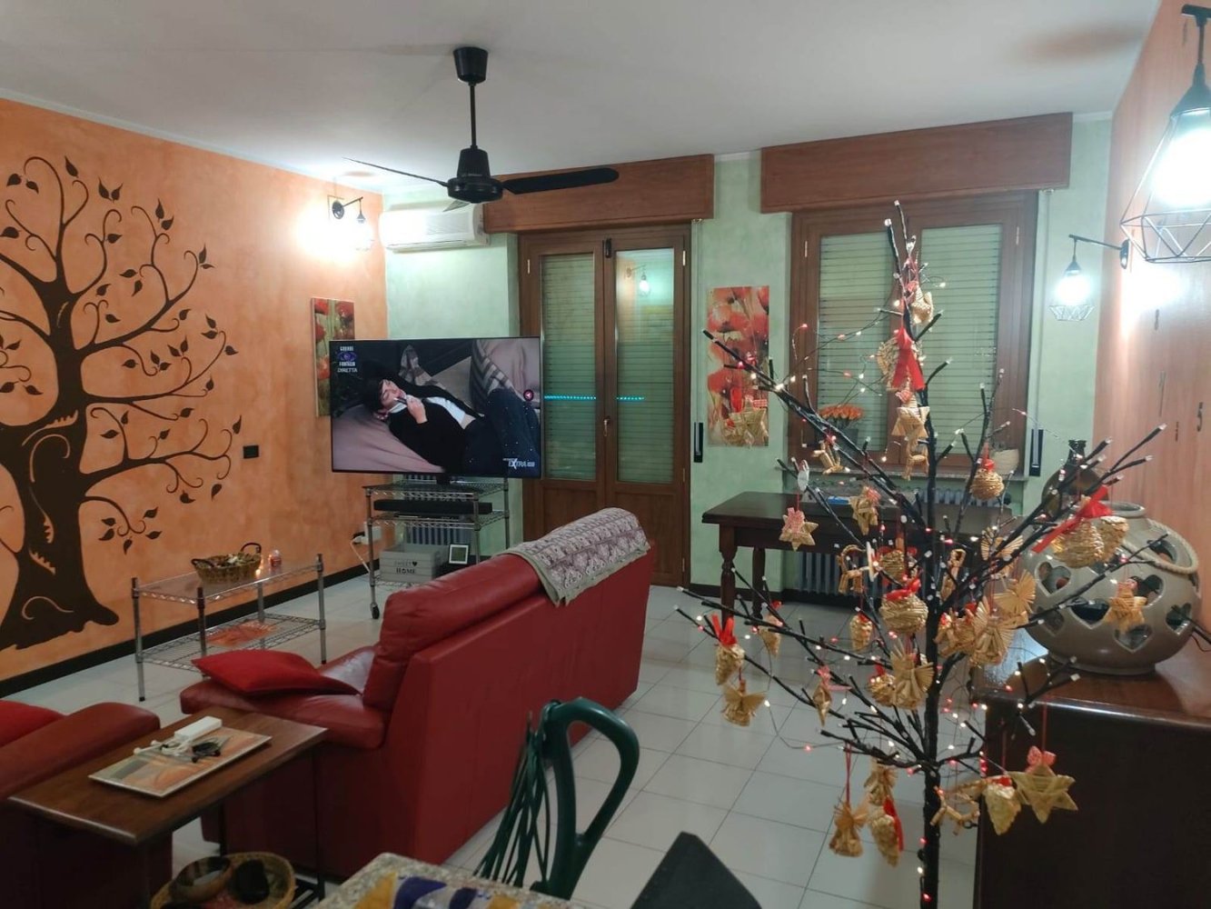 3غرفة شقة في Codogno, Italy رقم 227782