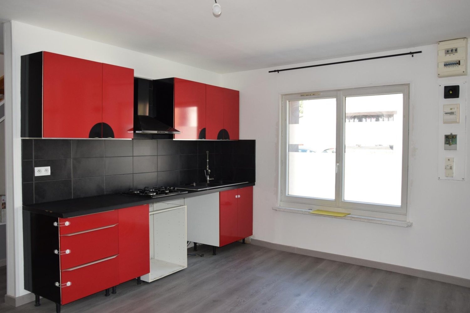 2 bedrooms House in Leforest, France No. 337349